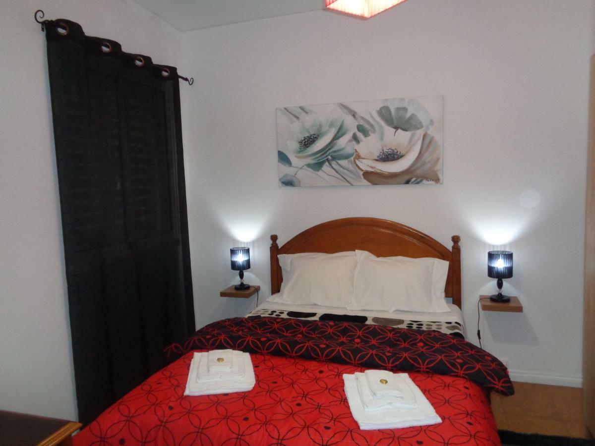 Apartamento Do Barao 蓬塔德尔加达 外观 照片